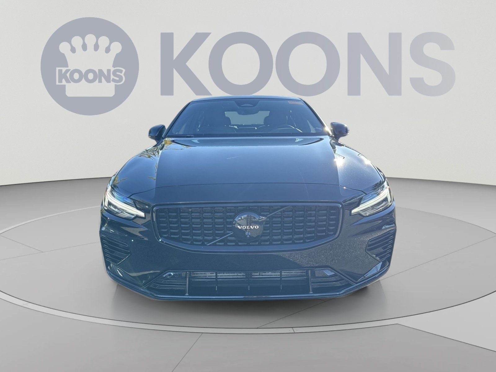 Certified 2024 Volvo S60 T8 Plus AWD/4WD image 11