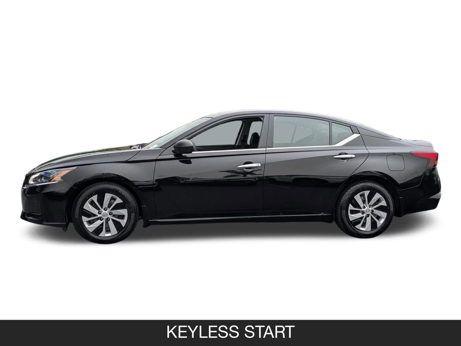 Used 2024 Nissan Altima 2.5 S image 5