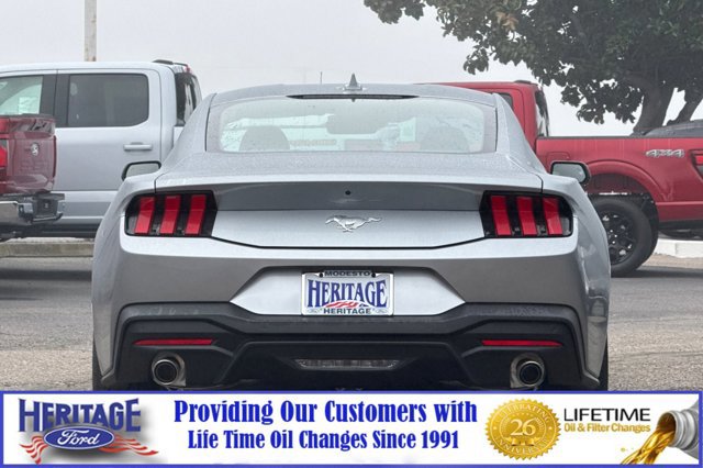 New 2026 Ford Mustang Coupe image 5