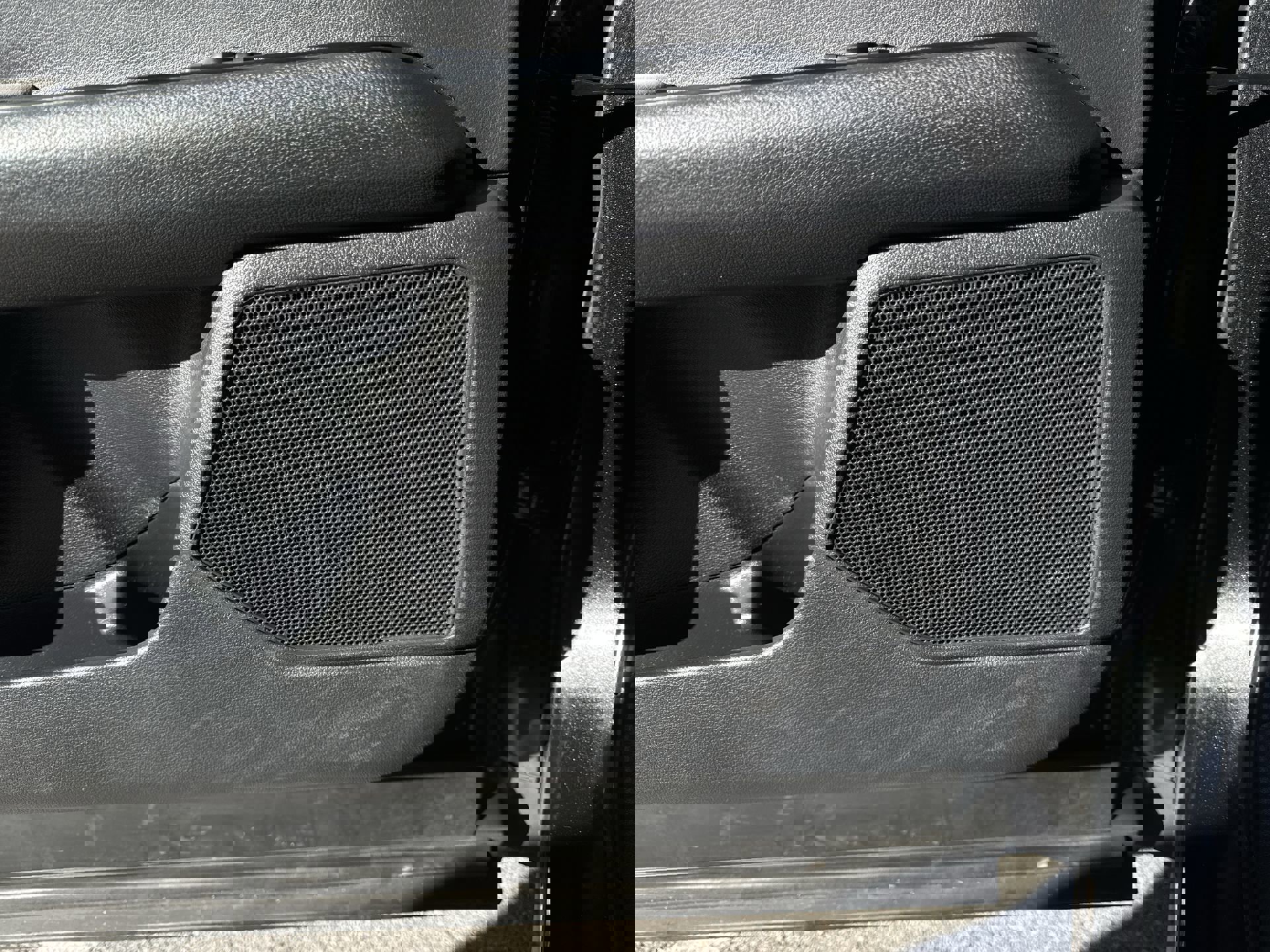 Used 2019 Lexus UX 250h image 25