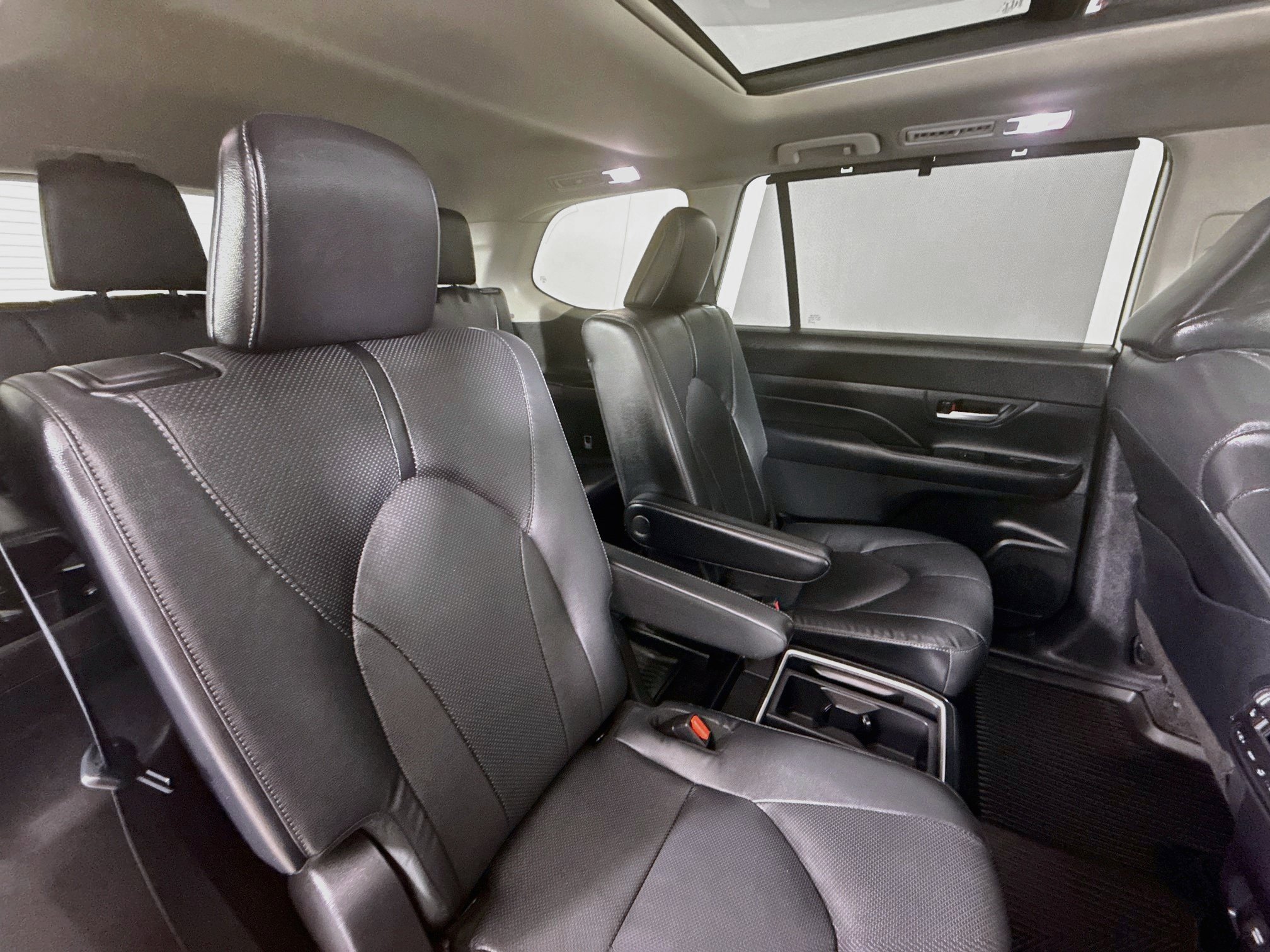 Certified 2024 Toyota Grand Highlander AWD Hybrid image 30
