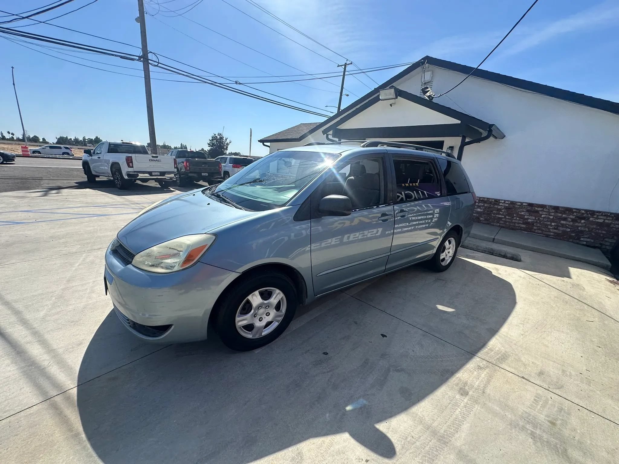 Used 2005 Toyota Sienna LE w/ LE Pkg 3 FWD image 15