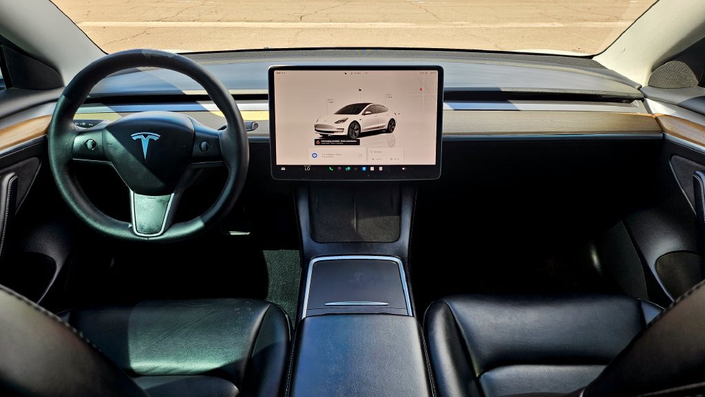 Used 2022 Tesla Model 3 Standard Range RWD image 28