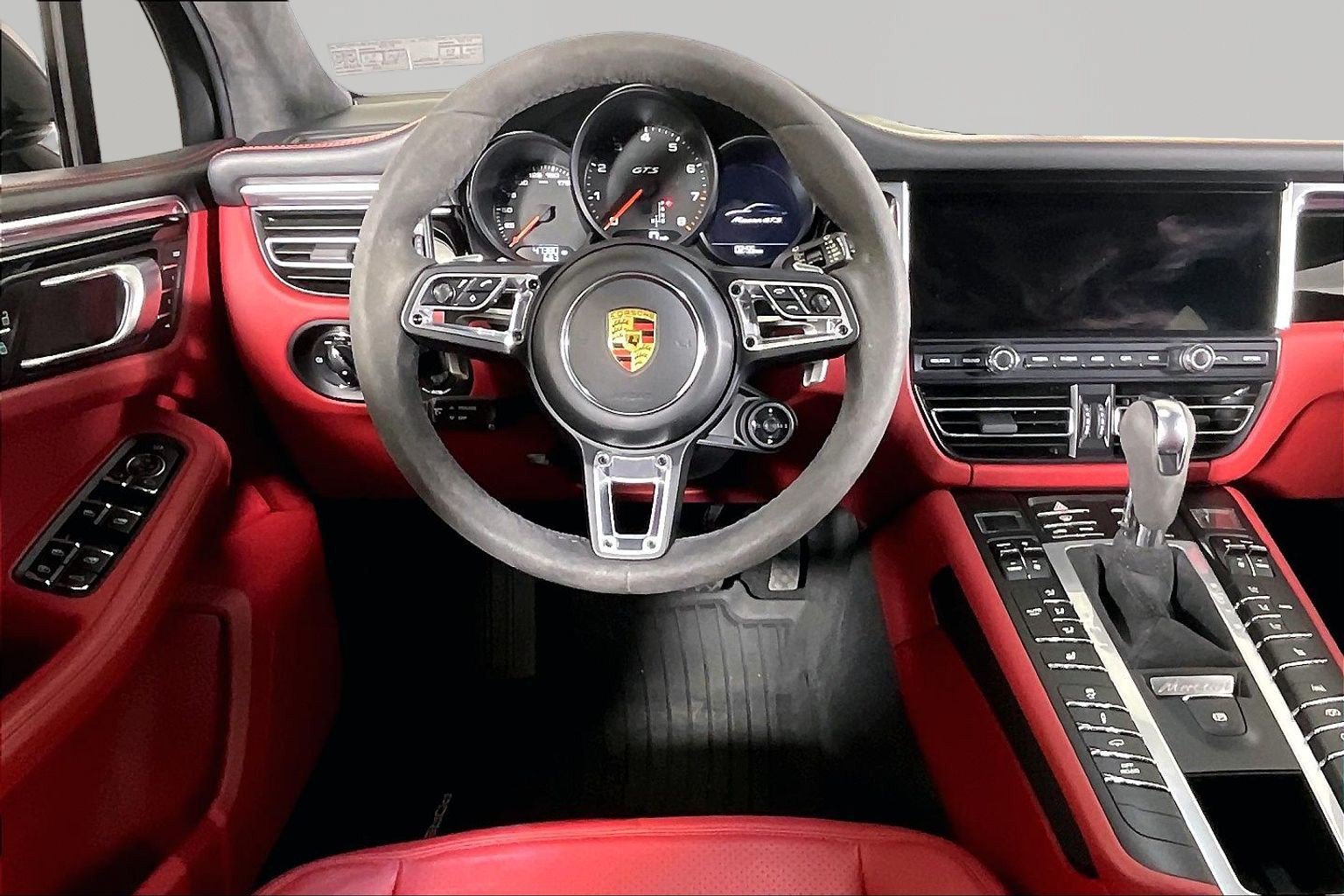 Used 2021 Porsche Macan GTS AWD/4WD image 8