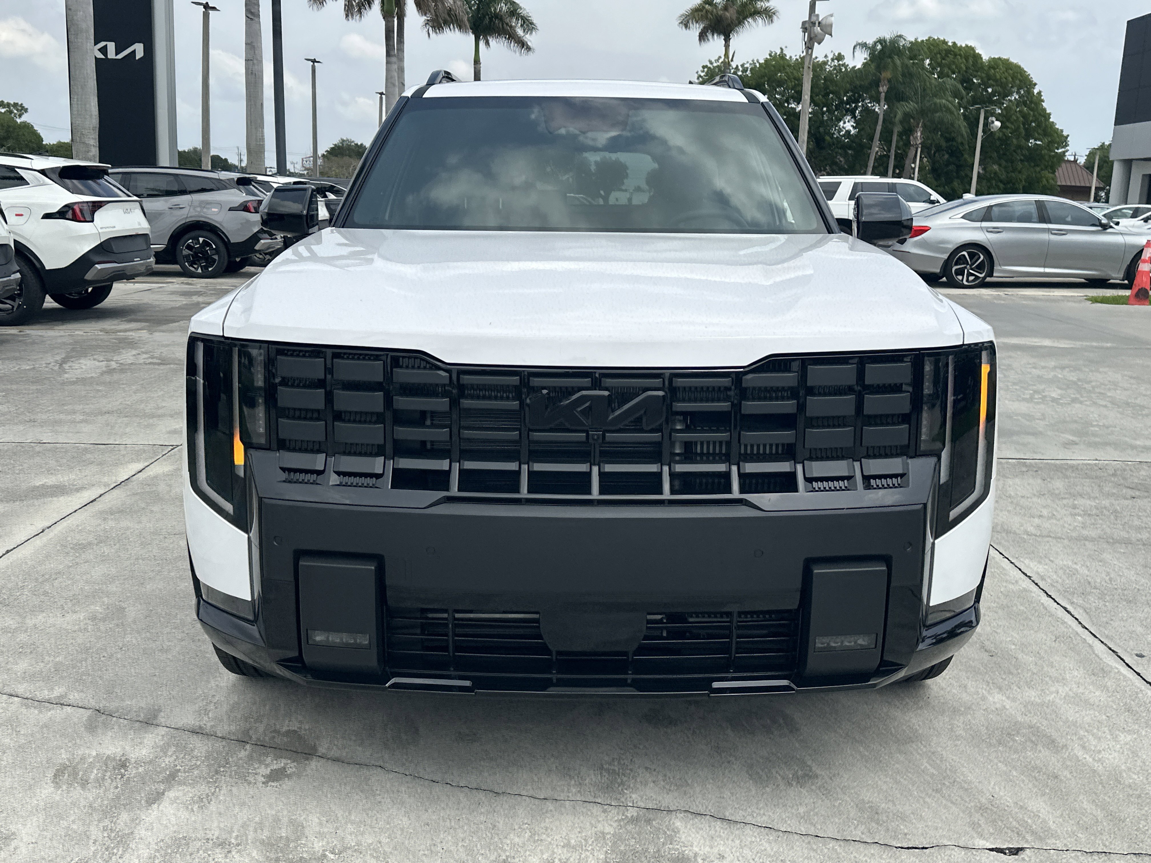 New 2027 Kia Telluride X-Line SX Prestige AWD/4WD image 3