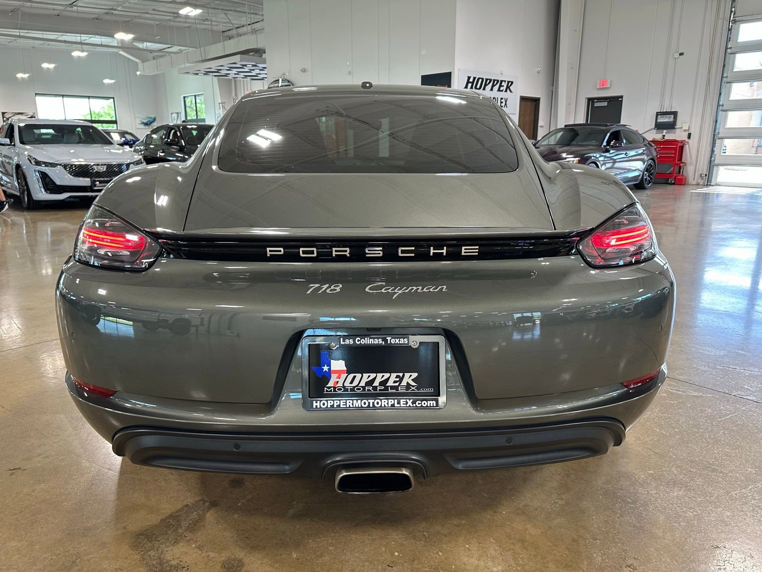 Used 2021 Porsche 718 Cayman image 6