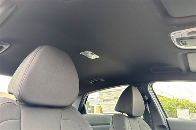 New 2025 Hyundai Elantra SEL image 16