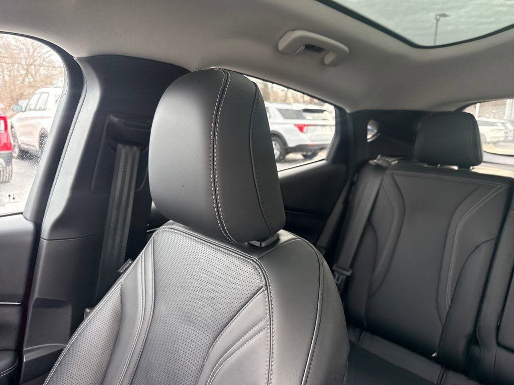 Used 2024 Ford Mustang Mach-E Premium image 38