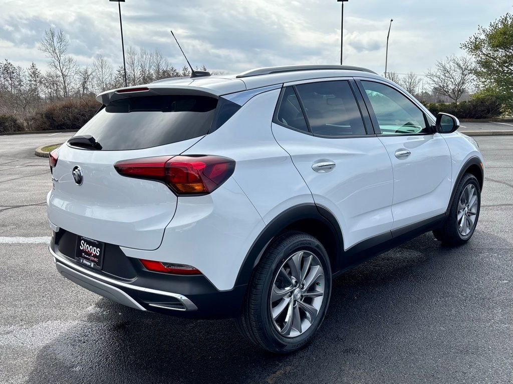 Used 2021 Buick Encore GX Essence w/ Experience Buick Package image 8