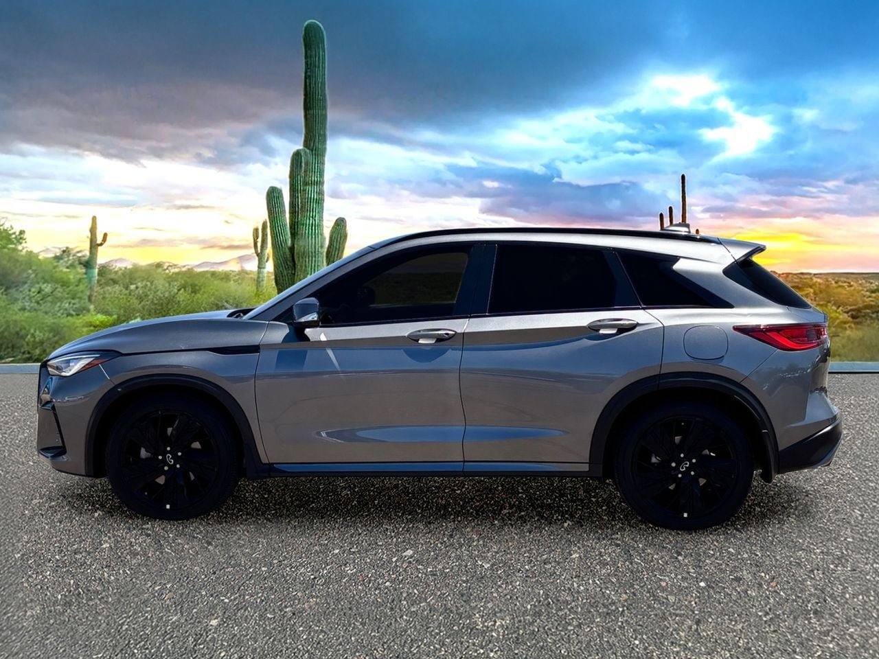 Used 2023 INFINITI QX50 Sport AWD/4WD image 3