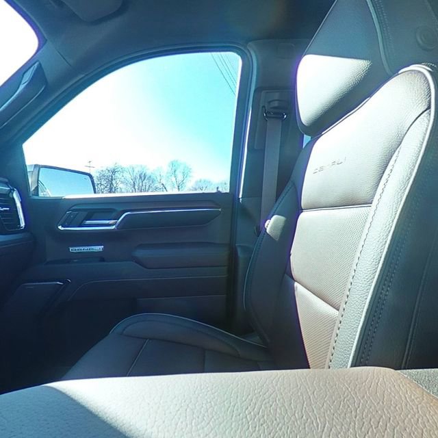 Used 2024 GMC Sierra 1500 Denali w/ Denali Reserve Package AWD/4WD image 32
