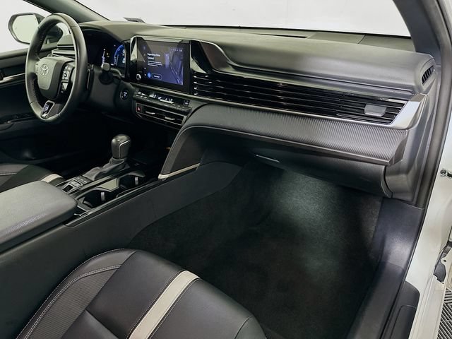 Certified 2025 Toyota Camry SE FWD image 29