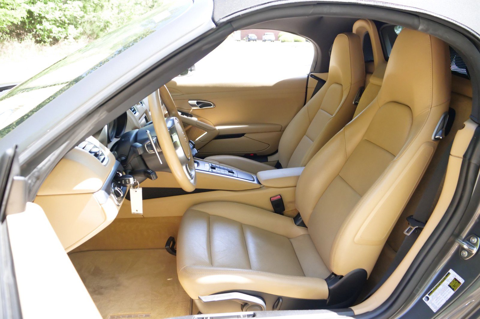 Used 2016 Porsche Boxster image 11