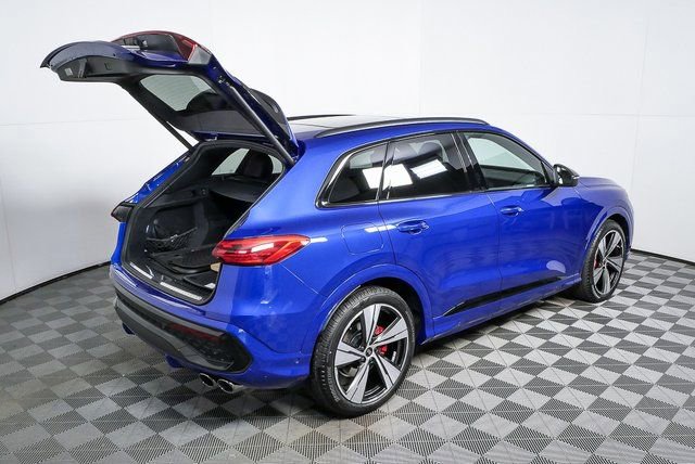 Used 2025 Audi SQ5 Premium Plus AWD/4WD image 27