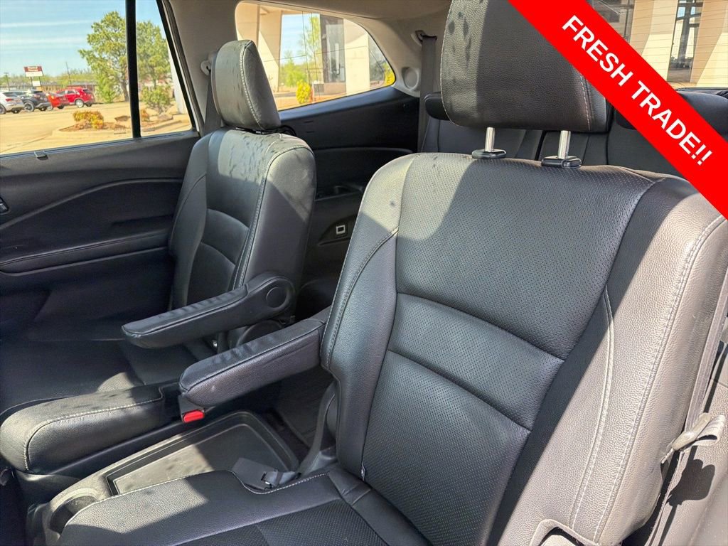 Used 2017 Honda Pilot Elite image 15