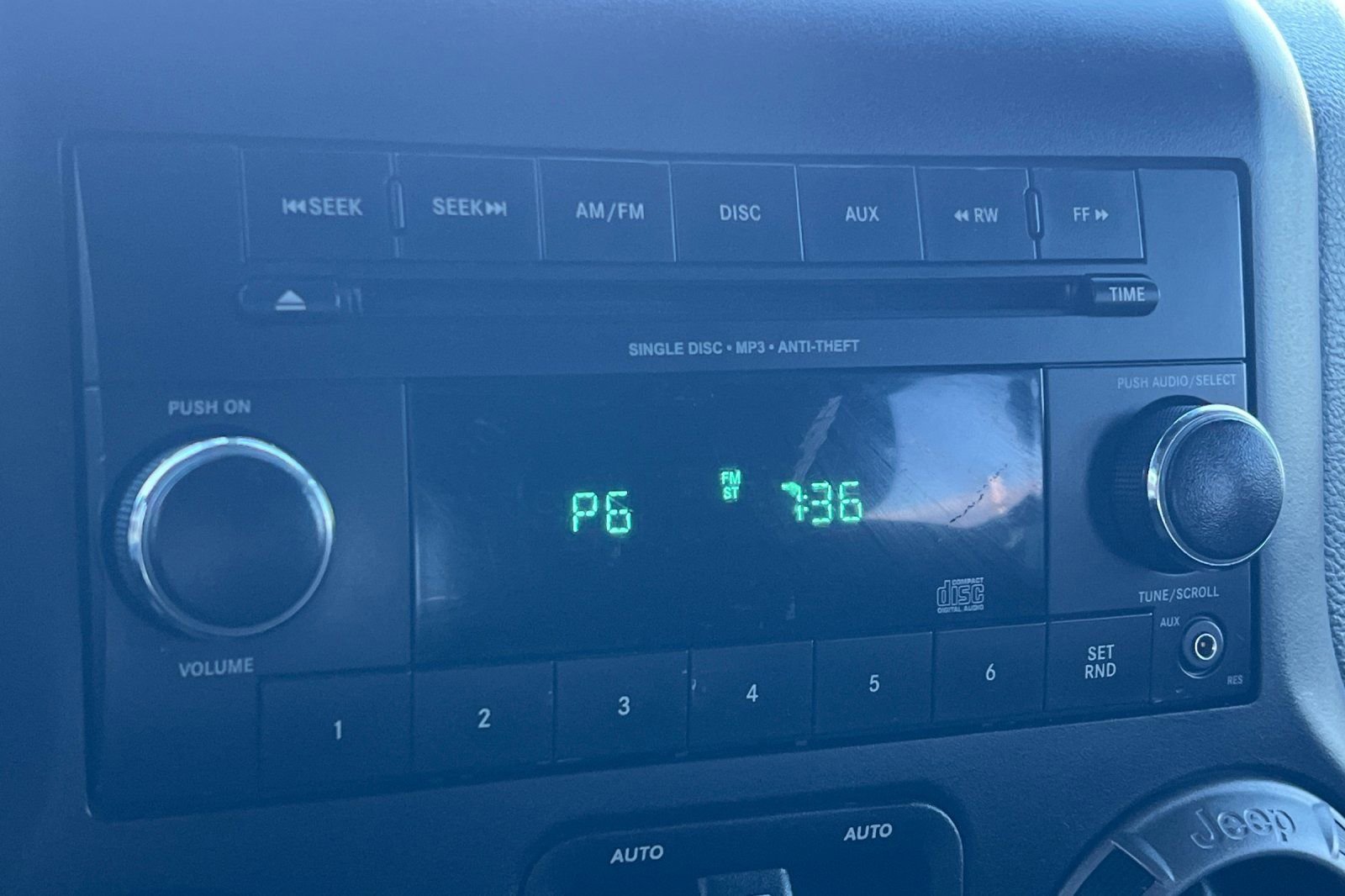 Used 2018 Jeep Wrangler Unlimited Sport S image 15