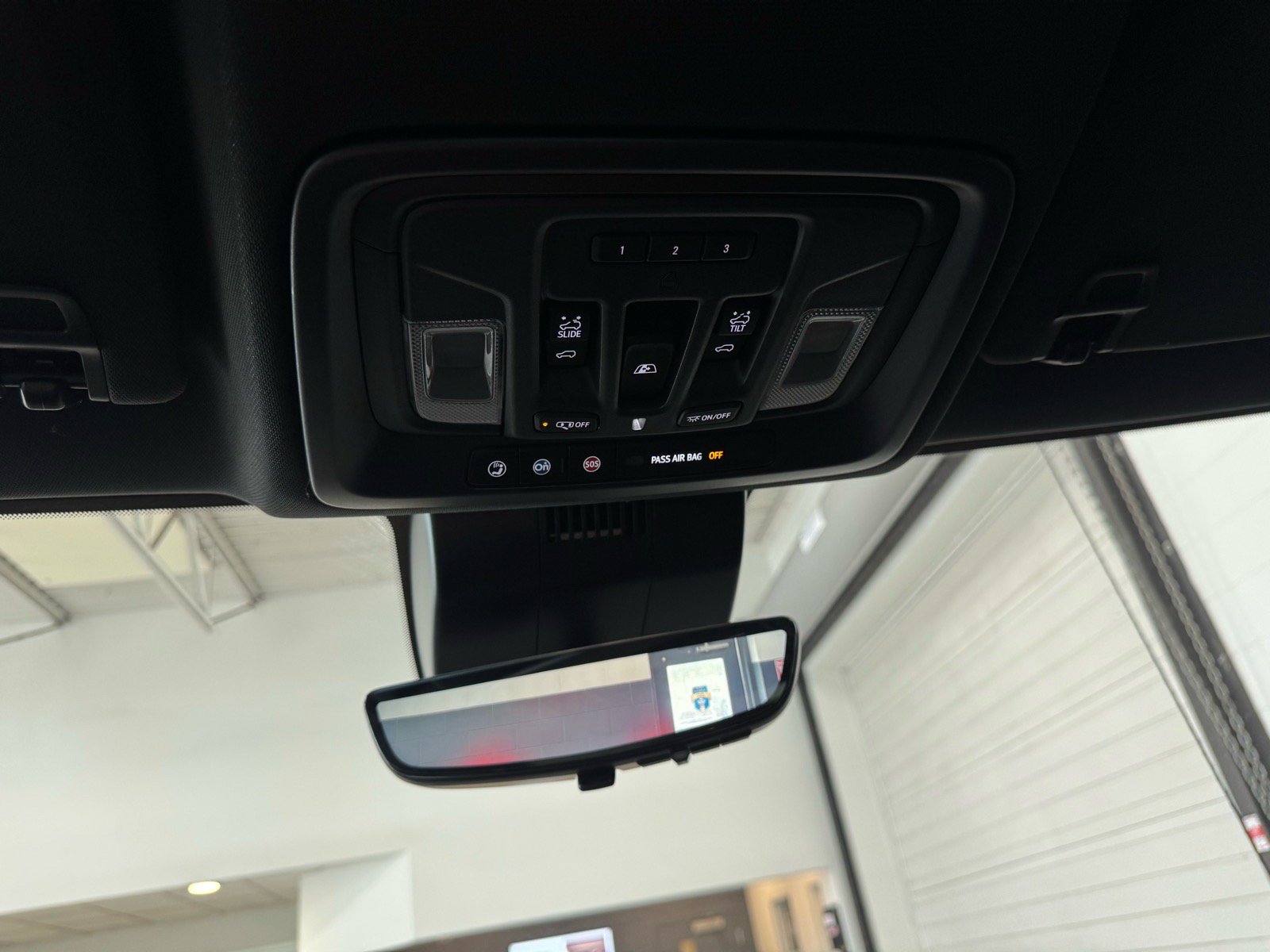 Used 2026 GMC Sierra 1500 AT4 w/ AT4 Premium Package AWD/4WD image 25