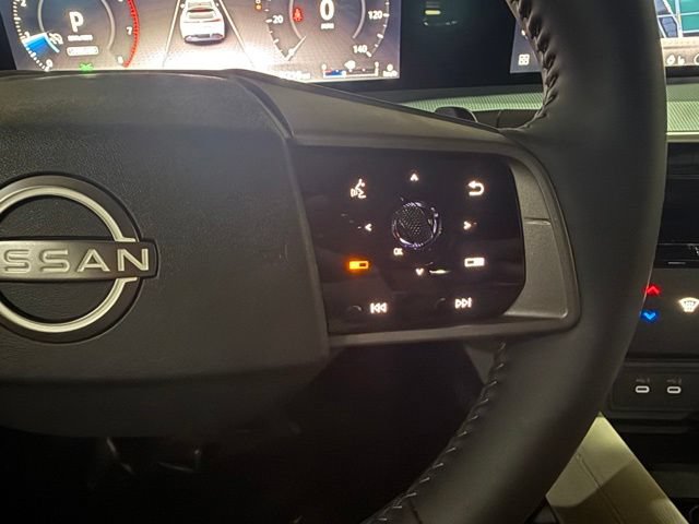 Certified 2025 Nissan Murano SL w/ Cargo Package AWD/4WD image 13