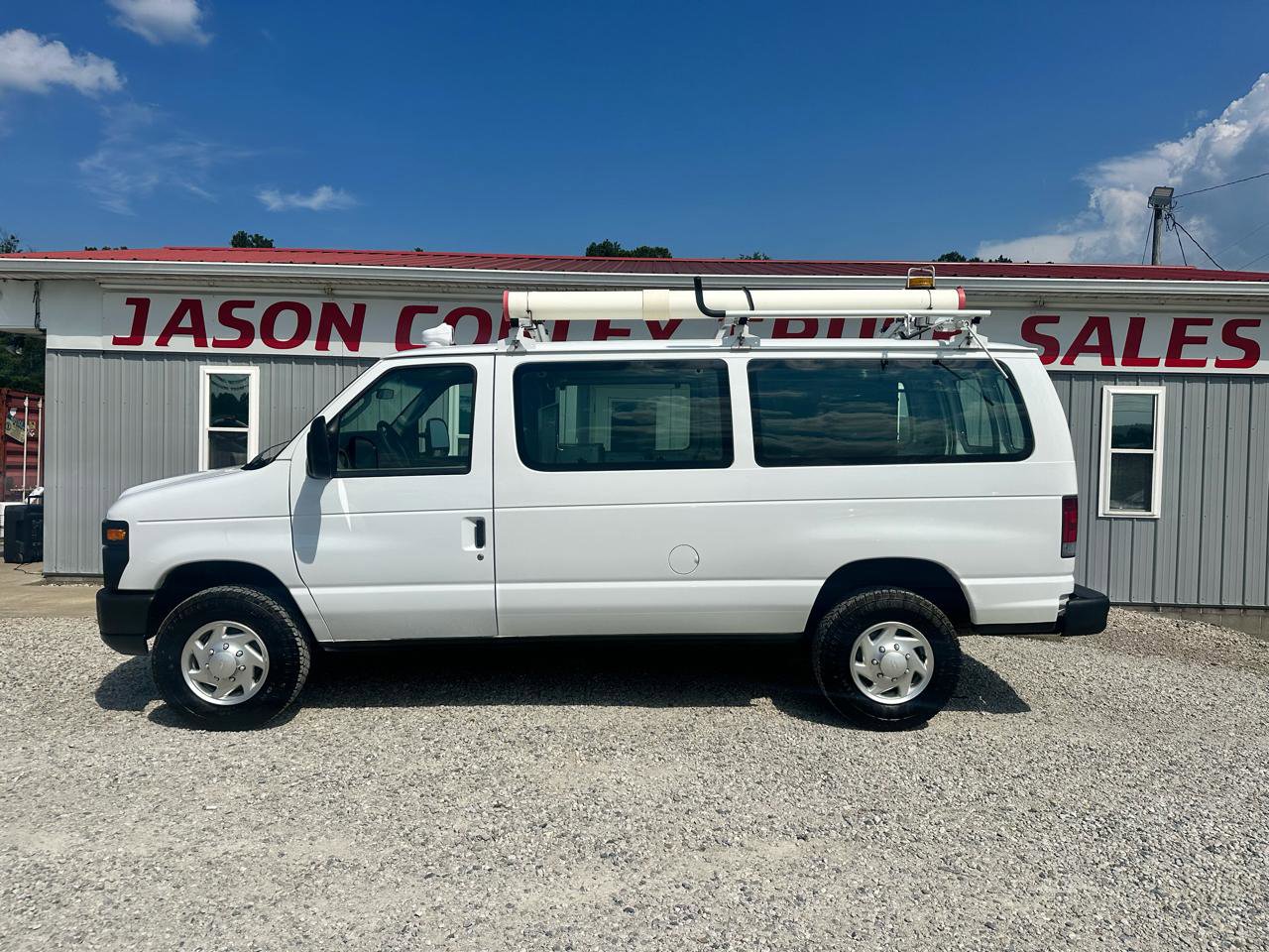 Used 2012 Ford E-350 and Econoline 350 Super Duty w/ Insulation Pkg