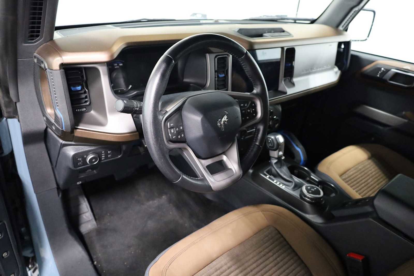 Used 2021 Ford Bronco Outer Banks image 4