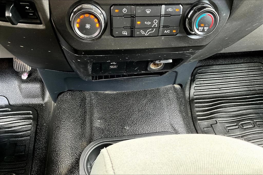 Certified 2019 Ford F450 XL w/ XL Value Package AWD/4WD image 19
