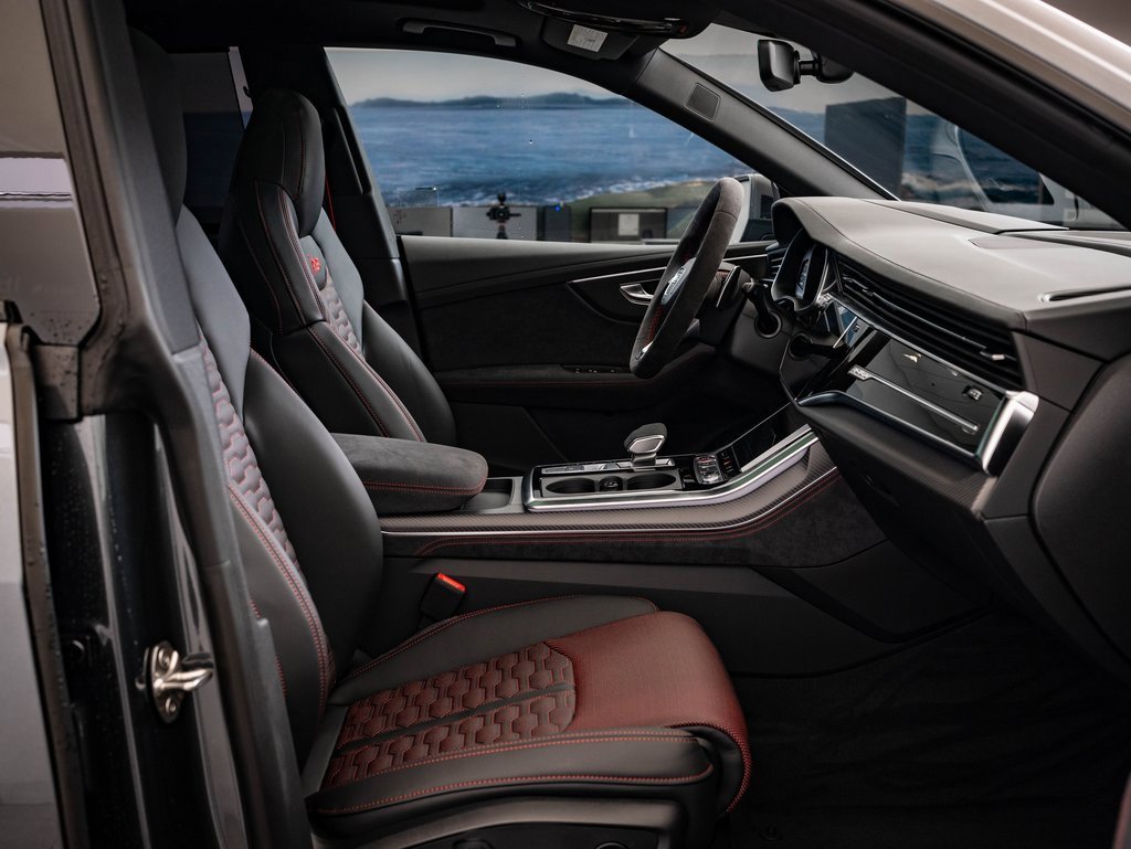 New 2026 Audi RS Q8 performance image 27