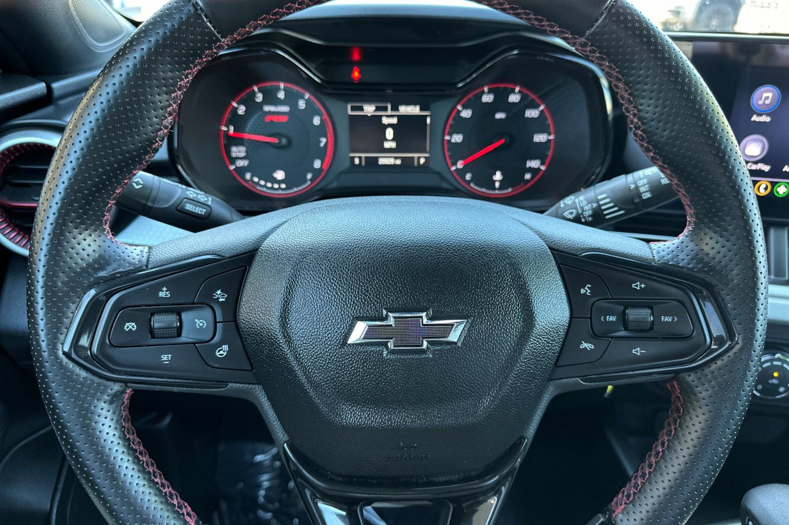 Certified 2024 Chevrolet Trax RS w/ Driver Confidence Package image 28