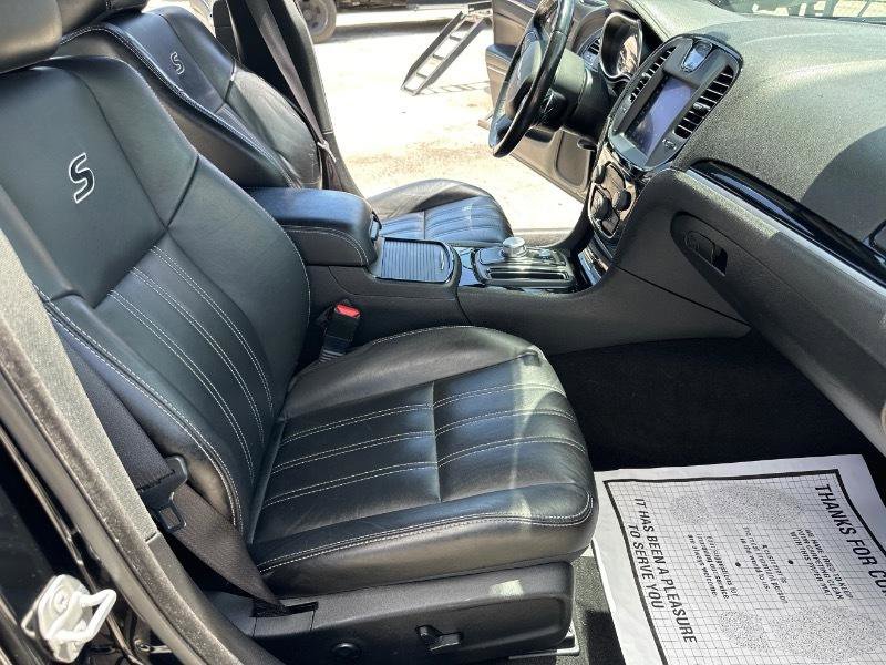 Used 2021 Chrysler 300 S image 12