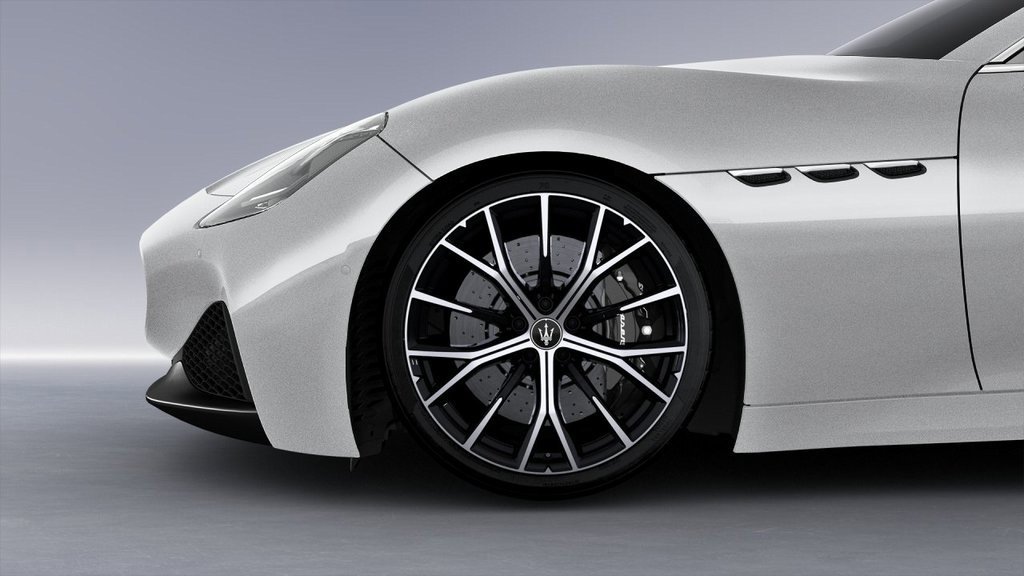 New 2026 Maserati GranCabrio Modena image 4