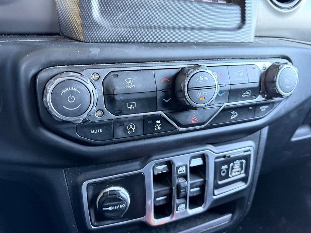 Used 2018 Jeep Wrangler Unlimited Sport S image 21