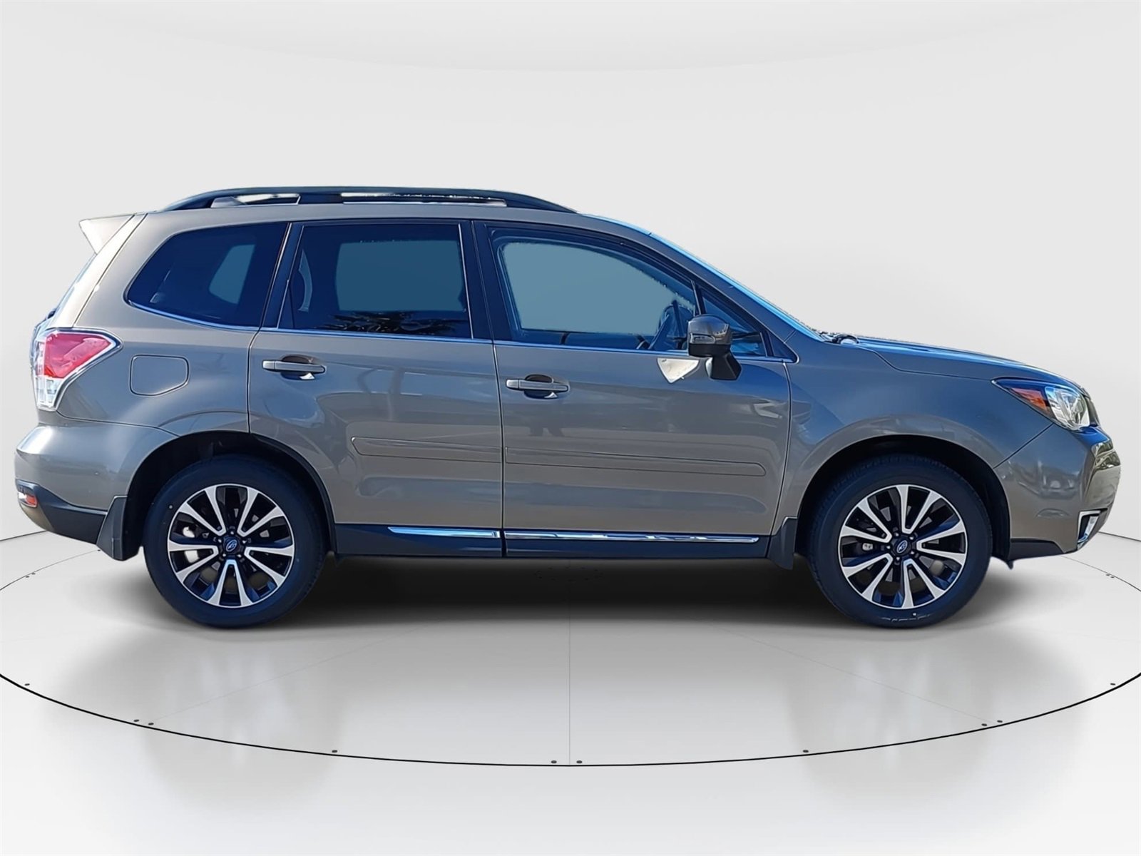 Used 2017 Subaru Forester 2.0XT Touring image 8