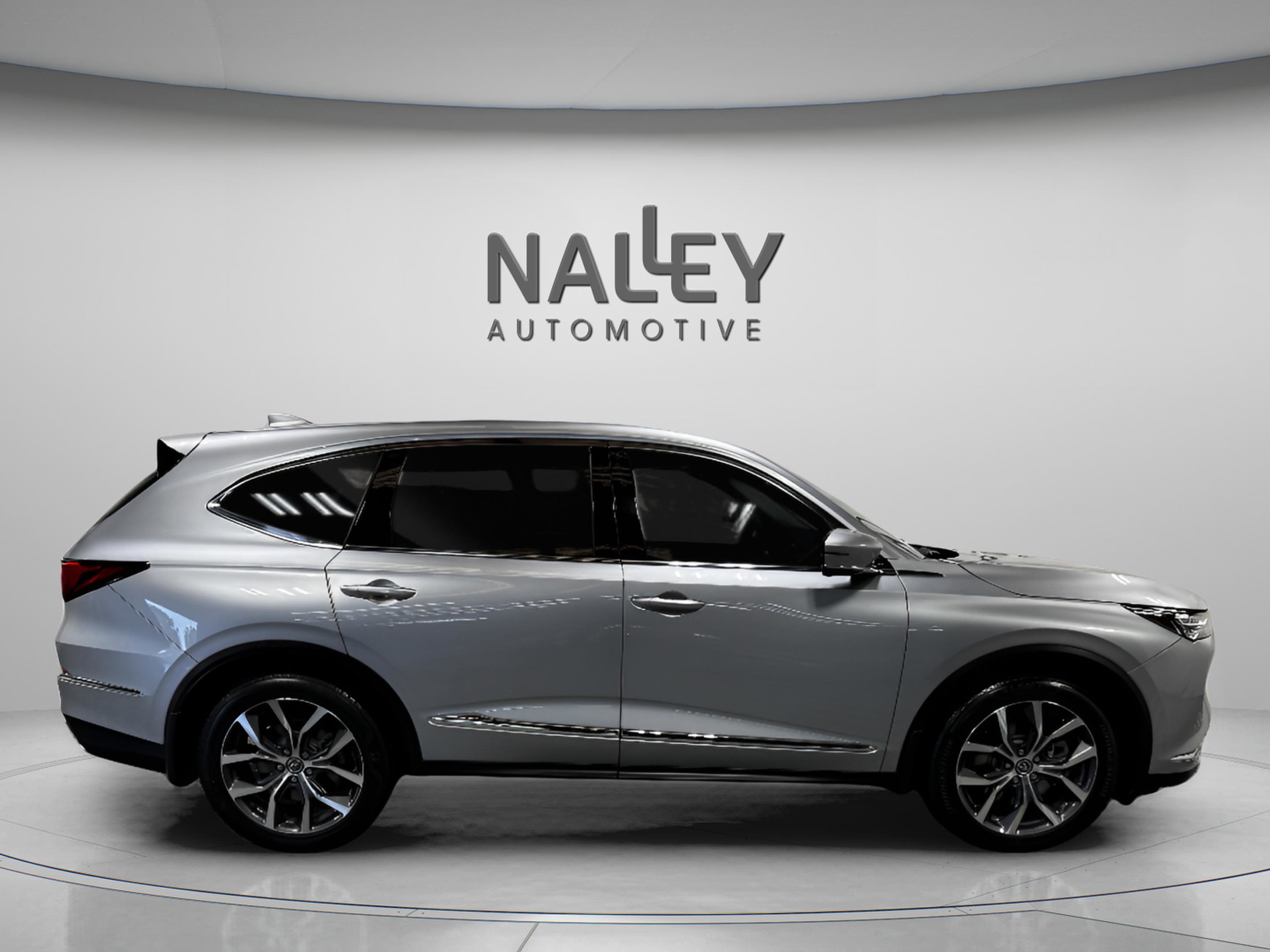 Certified 2023 Acura MDX FWD w/ Technology Package image 6