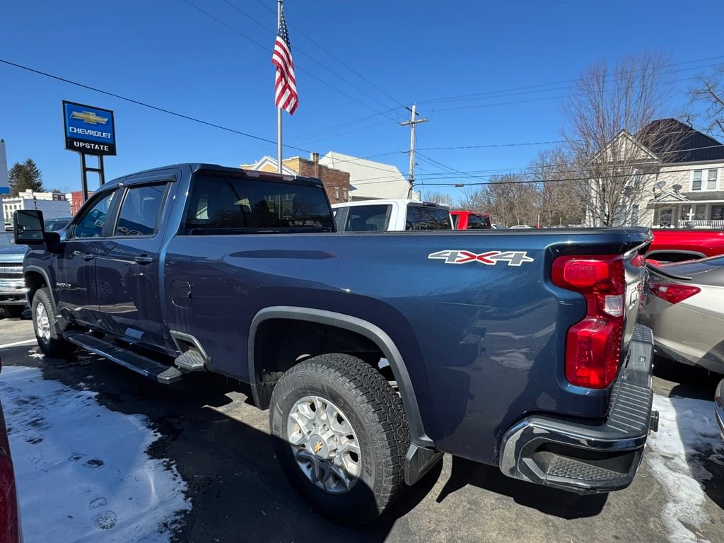 Used 2021 Chevrolet Silverado 3500 LT w/ All Star Edition AWD/4WD image 3