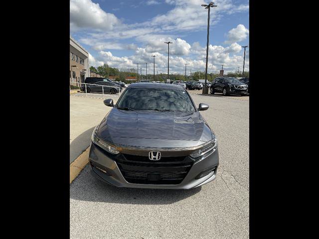 Used 2018 Honda Accord Sport image 3