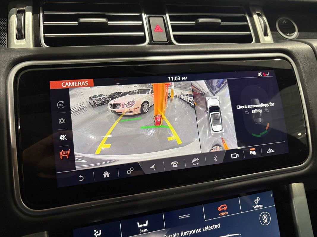 Used 2019 Land Rover Range Rover HSE image 22