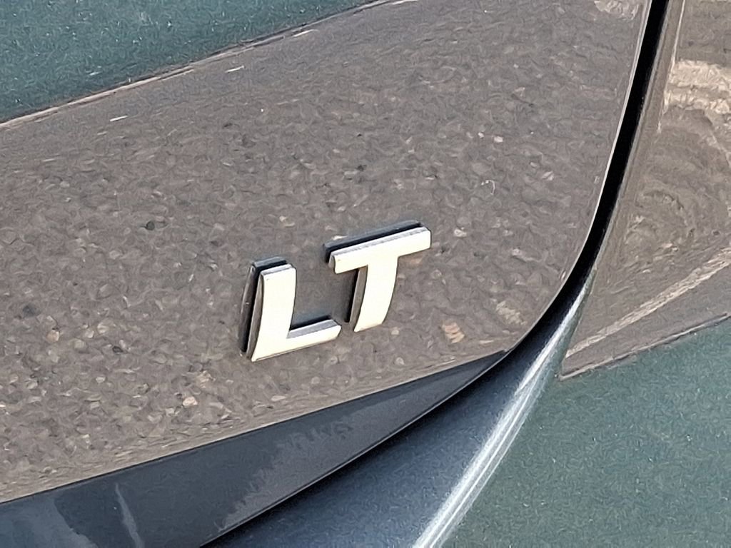 Used 2024 Chevrolet Equinox LT w/ LPO, Floor Liner Package FWD image 32