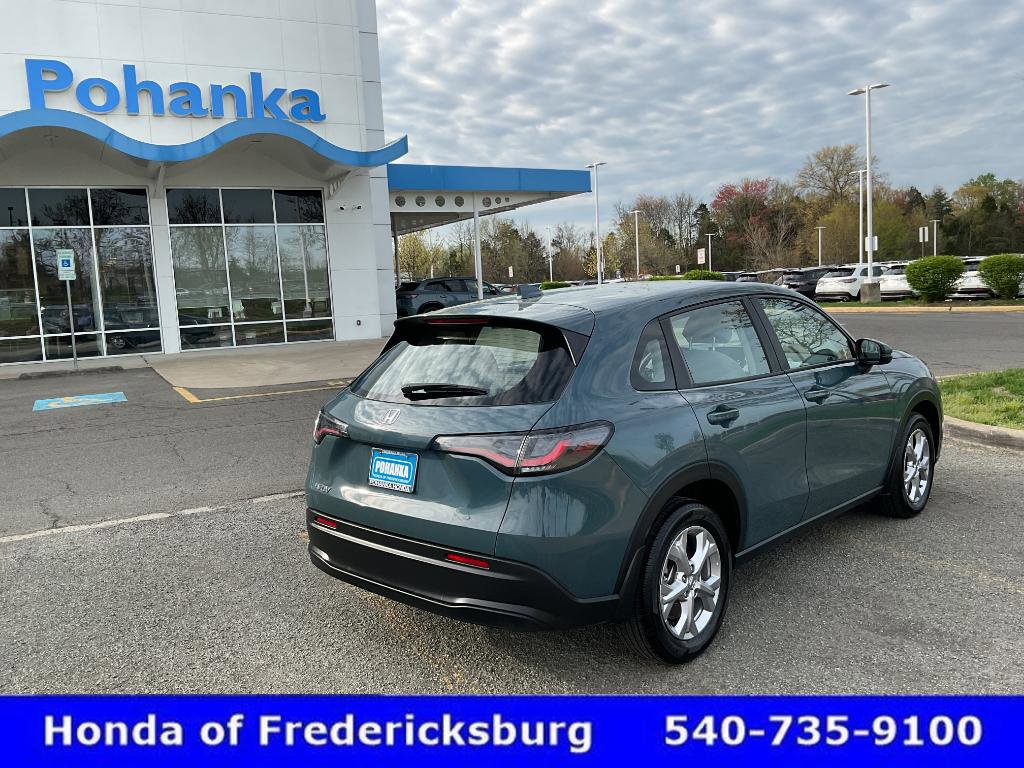 Certified 2023 Honda HR-V LX image 6