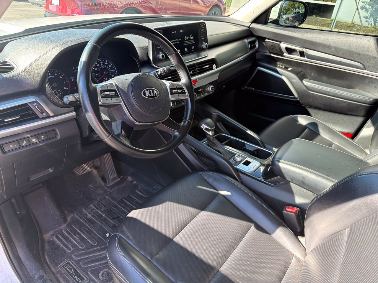 Used 2020 Kia Telluride LX AWD/4WD image 12