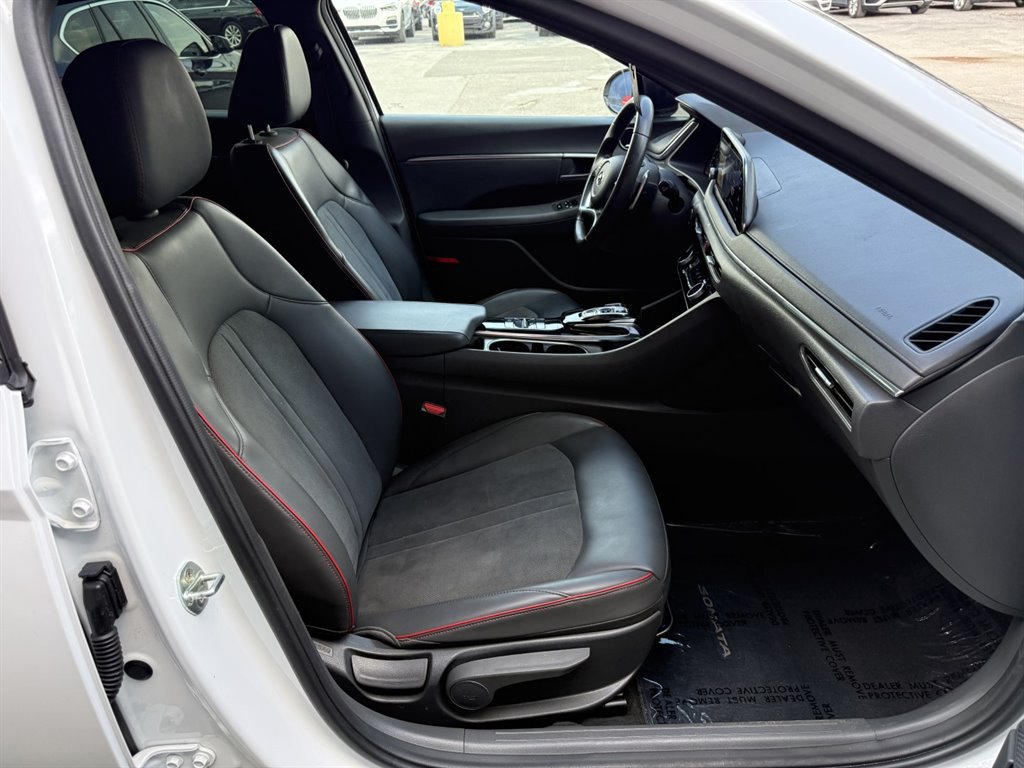Used 2021 Hyundai Sonata SEL Plus w/ Tech Package FWD image 17
