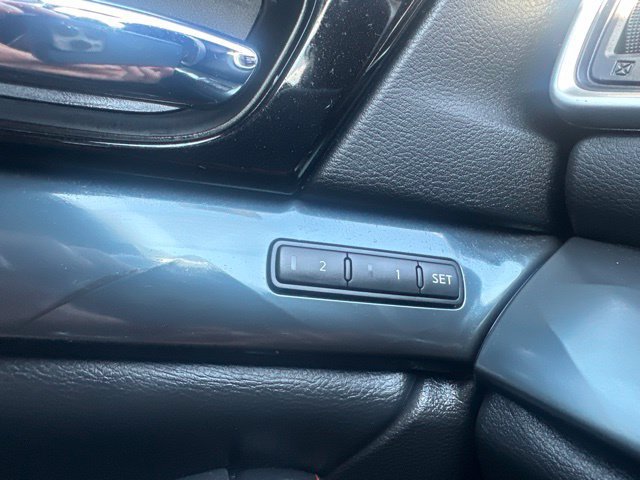 Used 2023 Nissan Maxima SR w/ Sport Mat Group FWD image 30