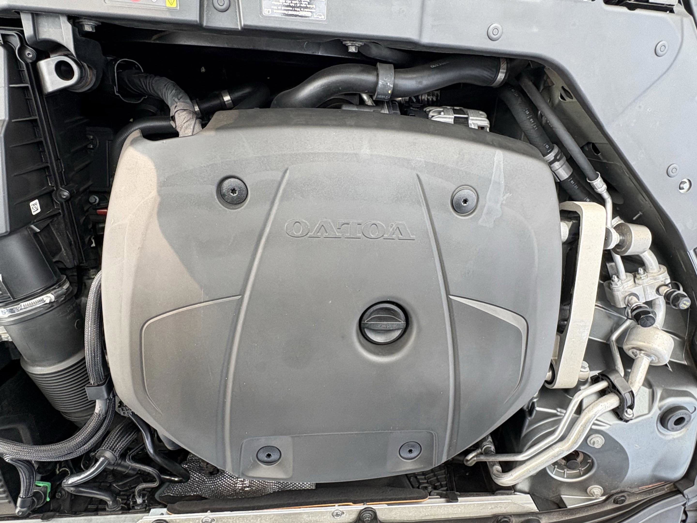 Used 2019 Volvo S60 T5 Momentum w/ Premium Package FWD image 37