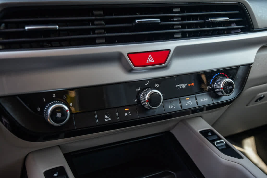 Used 2021 Kia Telluride S FWD image 18