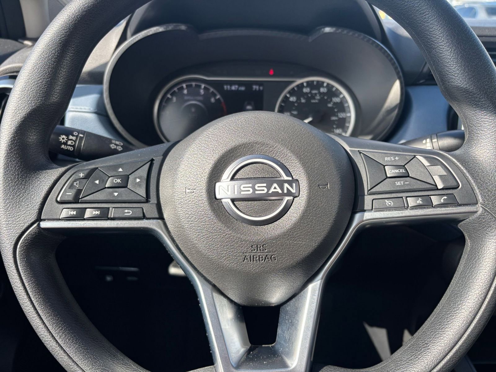 Used 2025 Nissan Versa SV image 25