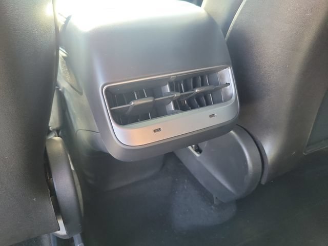 Used 2020 Tesla Model Y Long Range AWD/4WD image 10