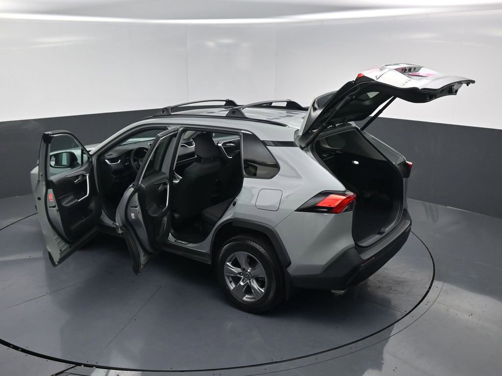 Used 2023 Toyota RAV4 XLE w/ Convenience Package image 21