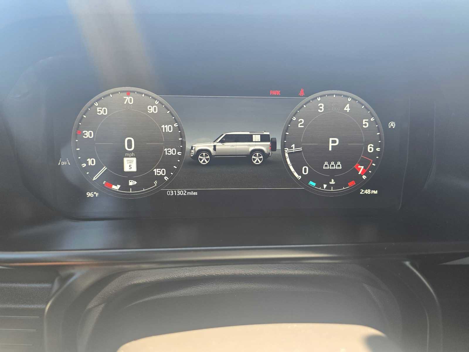 Used 2025 Land Rover Defender 110 S AWD/4WD image 24