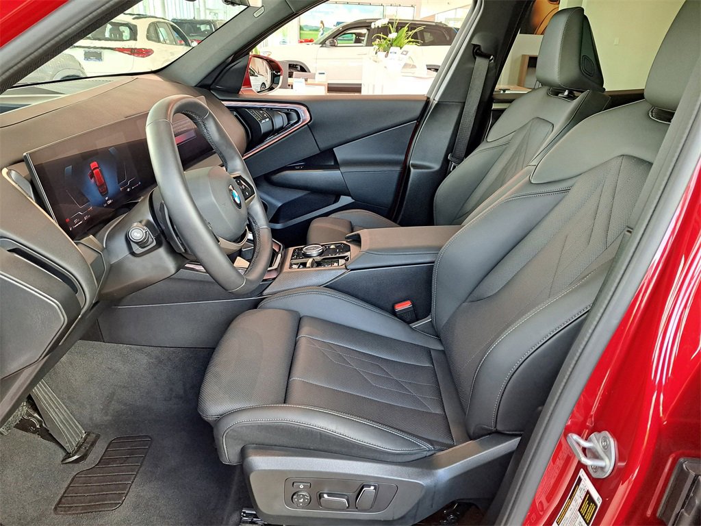 Used 2025 BMW X3 xDrive30i image 14