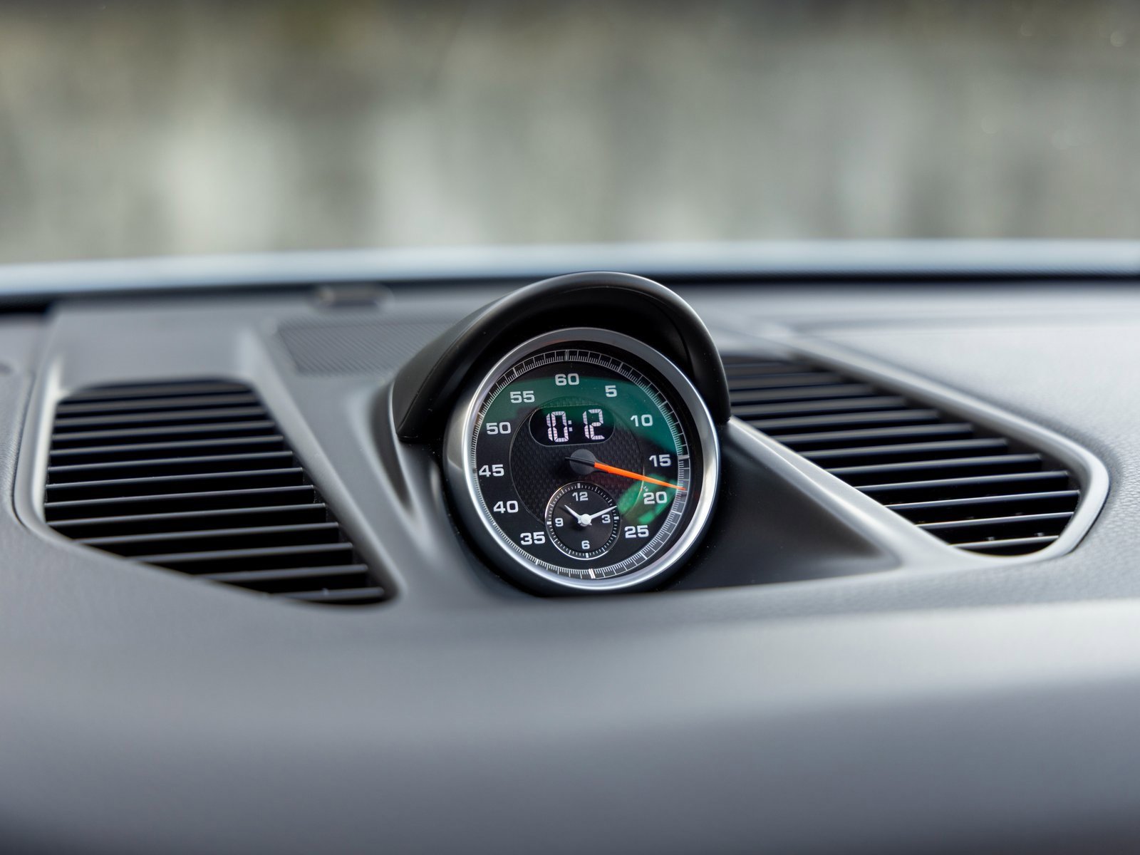 Used 2014 Porsche 911 Carrera 4S image 38