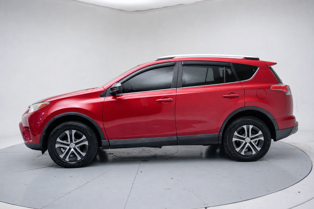 Used 2016 Toyota RAV4 LE AWD/4WD image 6