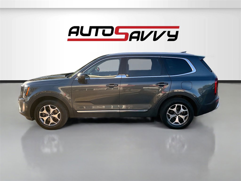 Used 2022 Kia Telluride EX image 3